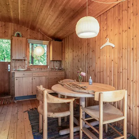 Sommerhus Fra 1962 Ved Stranden I Kongsgarde